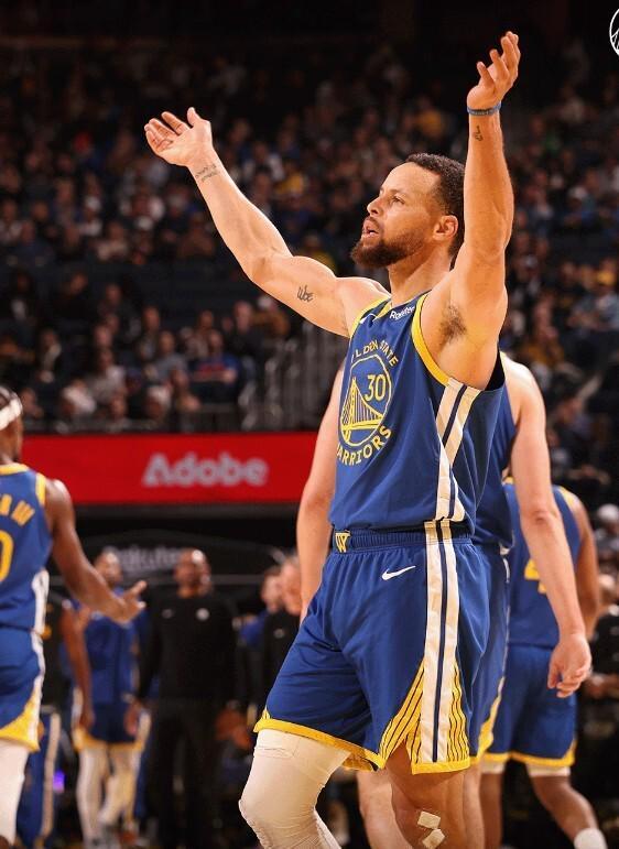 开云体育-126-113！库里巴特勒合砍59分，勇士后来居上送尼克斯2连败